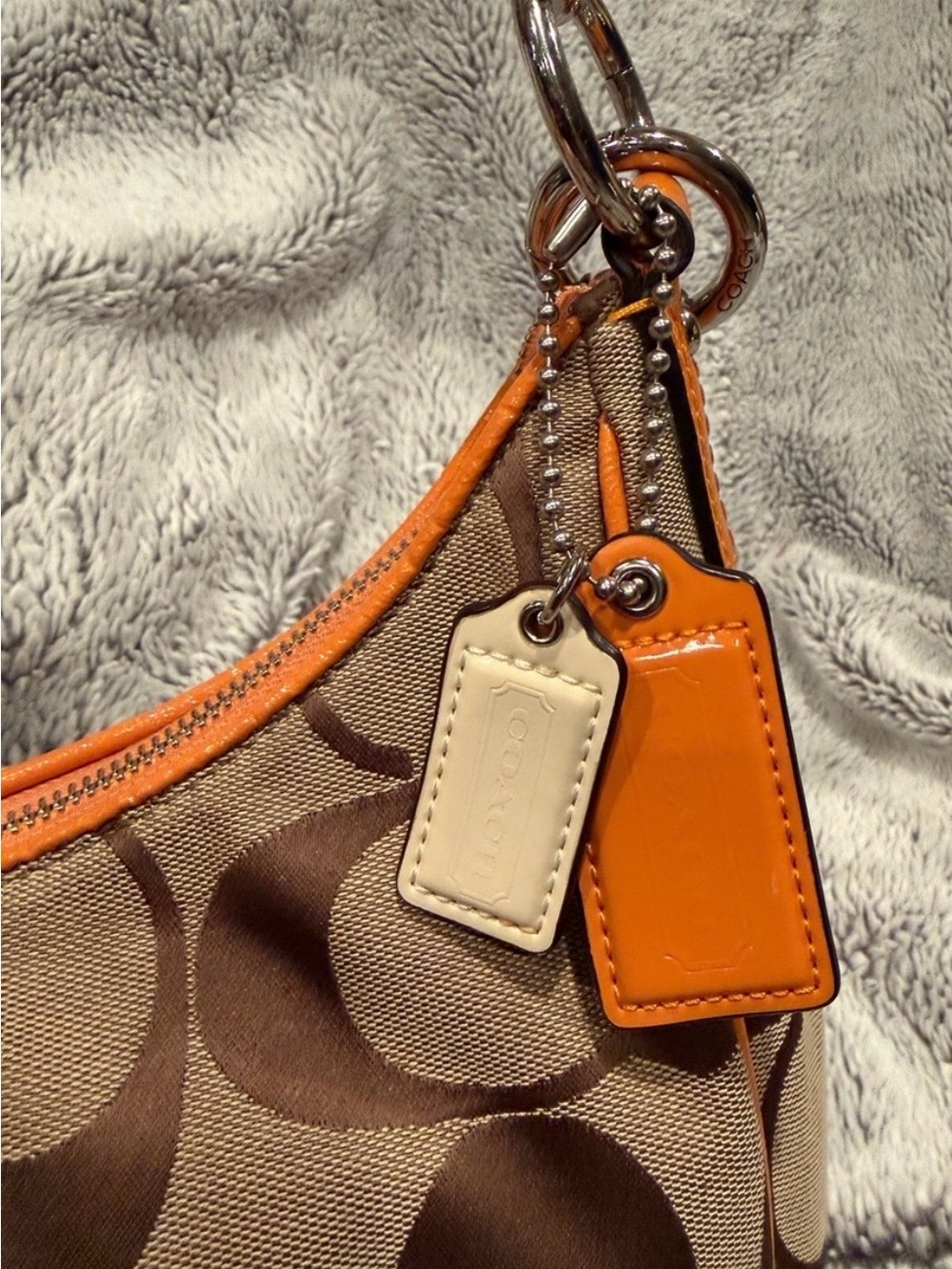 Coach convertible hobo handbag classic jacquard signature “C” - Picture 6 of 13